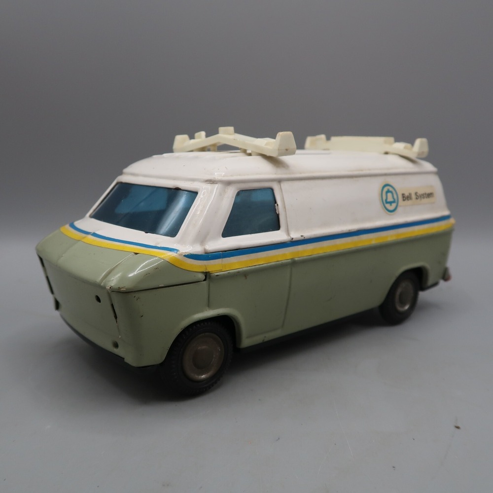 1988 ERTL BELL SYSTEM Pressed Steel‎ Van Truck 1/24 Western Stamping Corp Bank